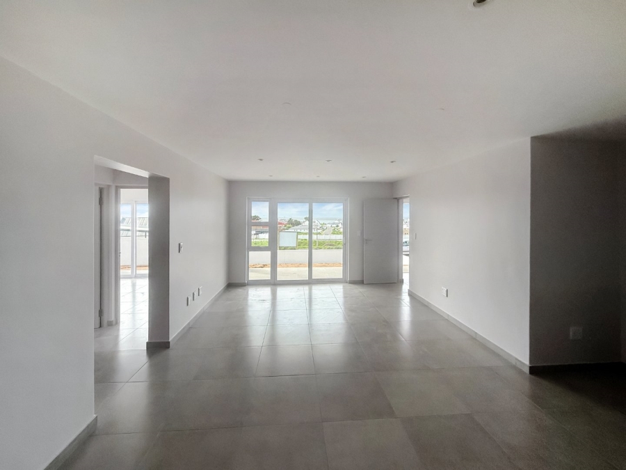 4 Bedroom Property for Sale in Da Gama Bay Western Cape